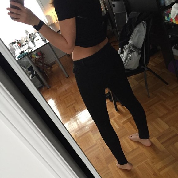 Black distressed jeans from H&M - Low waisted skinny jeans - US 6 - 26'' - UK 8 - Picture 3 of 4